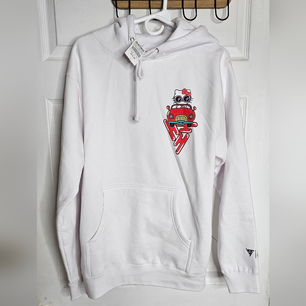 NWT Hypland x Hello Kitty Car Break White Hoodie / ANIME SIZE S